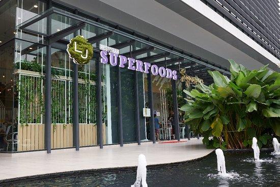 La Juiceria Superfoods Signature Cafe